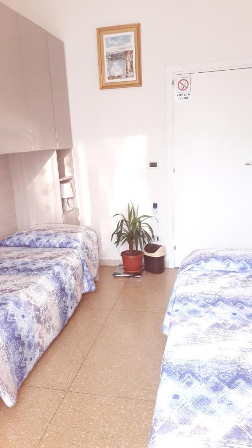 B&B La Rotonda Сан-Лаццаро-ді-Савена Екстер'єр фото